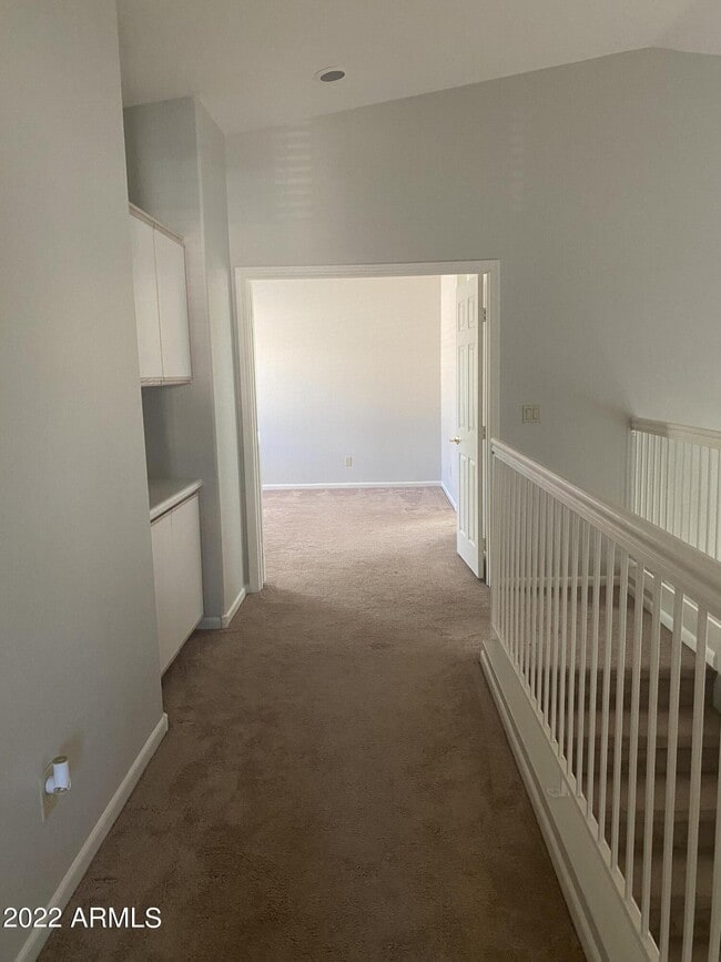 Building Photo - 1515 E Beacon Dr