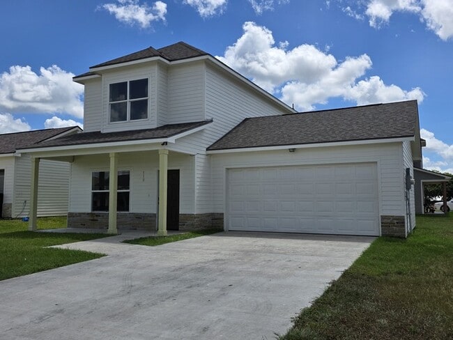 Building Photo - 4/2/2-Affordable Housing