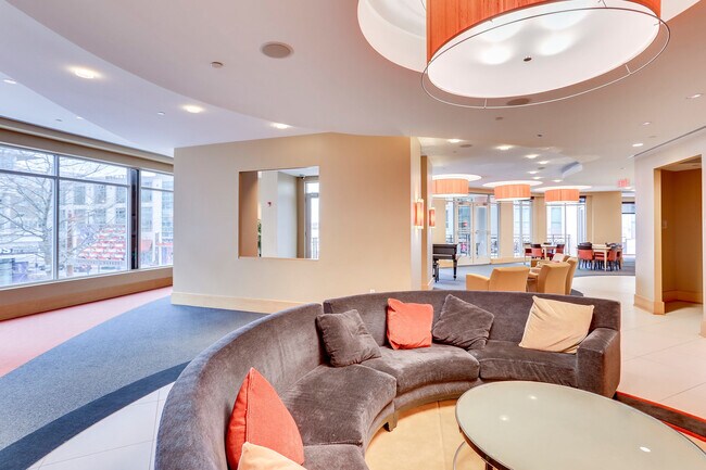 Building Photo - 155 Potomac Passage