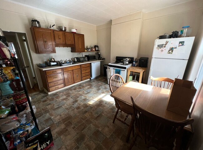 Building Photo - 28-30 Eustis Street