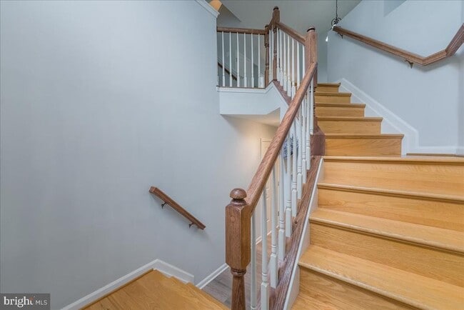 Building Photo - 11425 Abner Ave