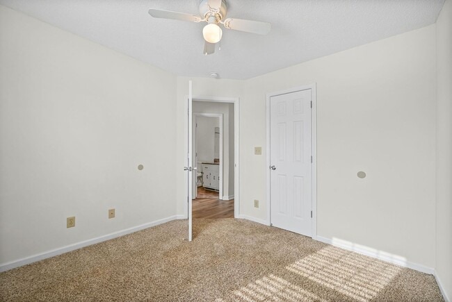 Building Photo - 3269 Tabby Dr