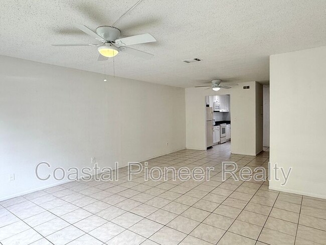 Building Photo - 7573 Abonado Rd
