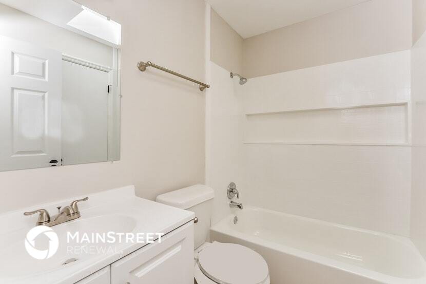 Building Photo - 2042 Garwood Dr