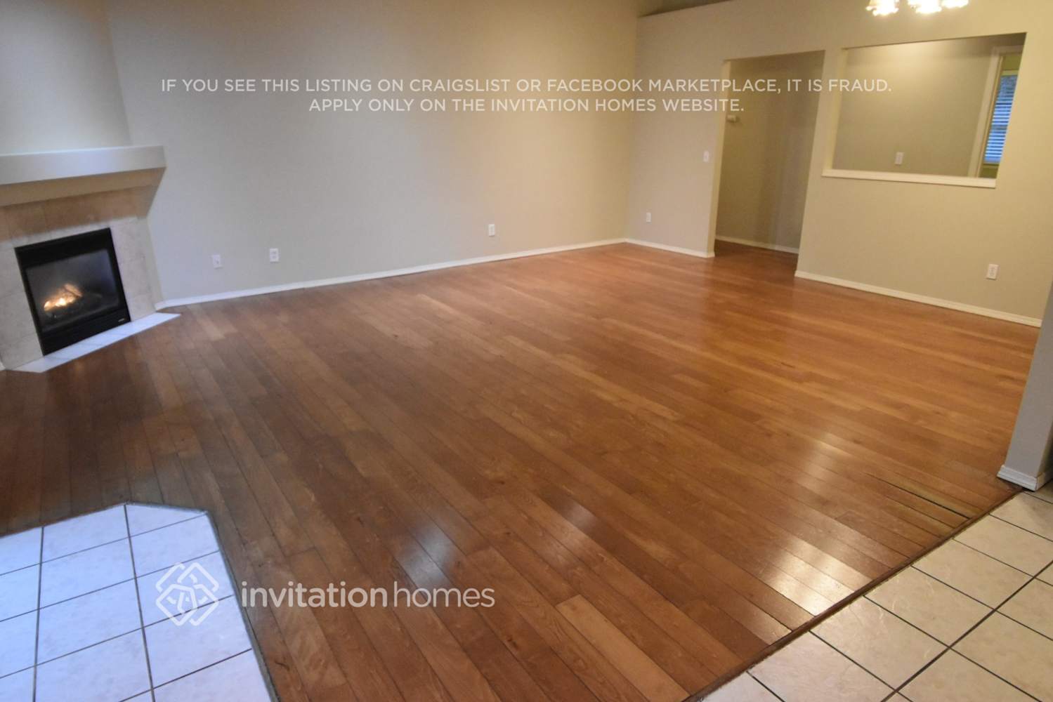 Building Photo - 13421 Des Moines Memorial Dr S