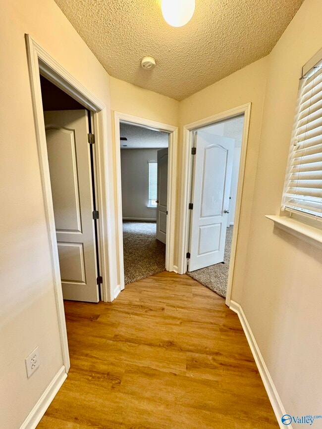 Building Photo - 117 Millside Ln NW