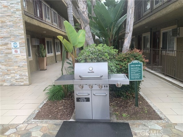 Building Photo - 3220 Altura Ave