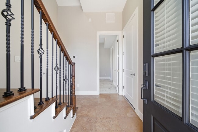 Building Photo - 1814 Thompson St