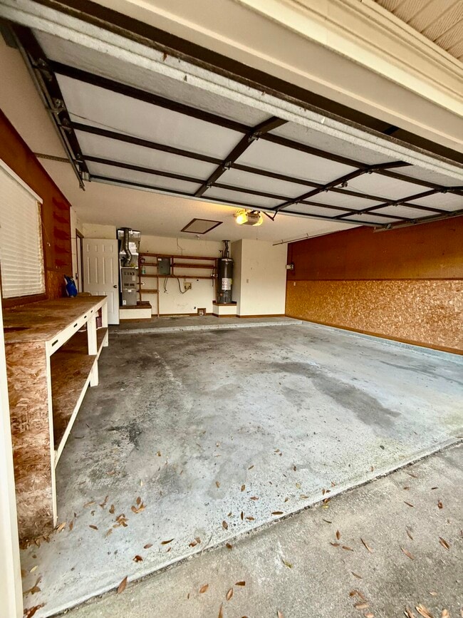 Building Photo - 2908 Alpine Pl