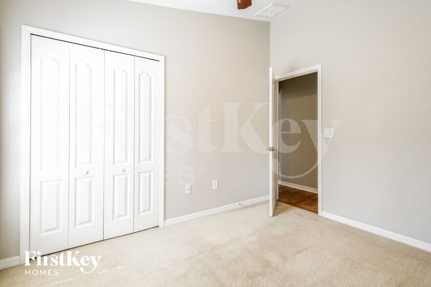 Building Photo - 13927 Chalk Hill Pl