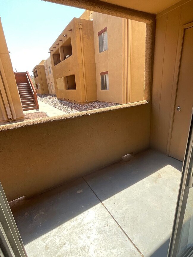 Building Photo - Casa Club Rental