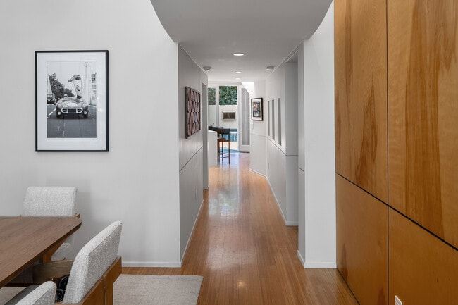 Building Photo - 8735 Dorrington Ave