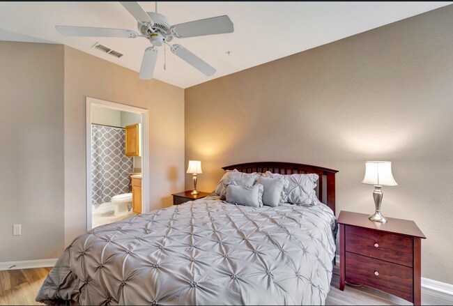 Building Photo - 8351 38th St Cir E