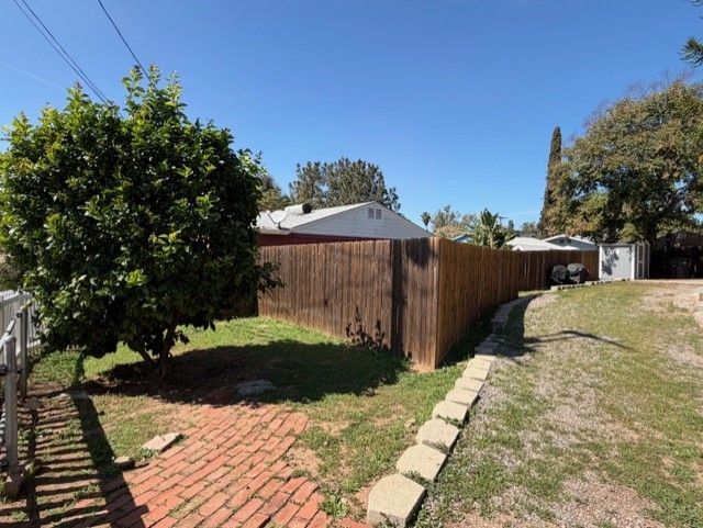 Building Photo - 1743 La Cresta Blvd