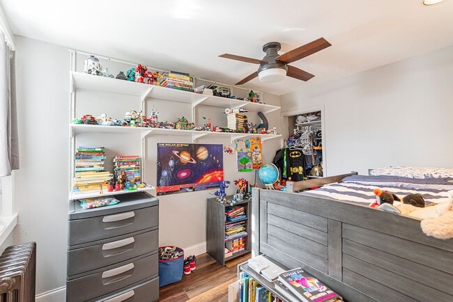 Building Photo - Fitler Square Three Bed Home