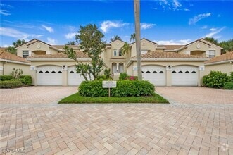Building Photo - 8375 Excalibur Cir