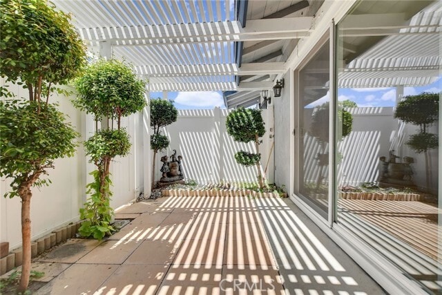 Building Photo - 1460 Forest Glen Dr