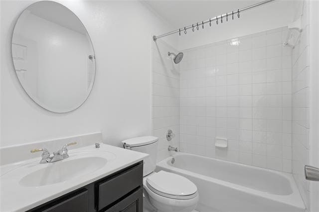 Building Photo - 5001 Spicewood Dr