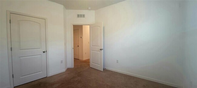 Building Photo - 5520 Angel Fish Ct