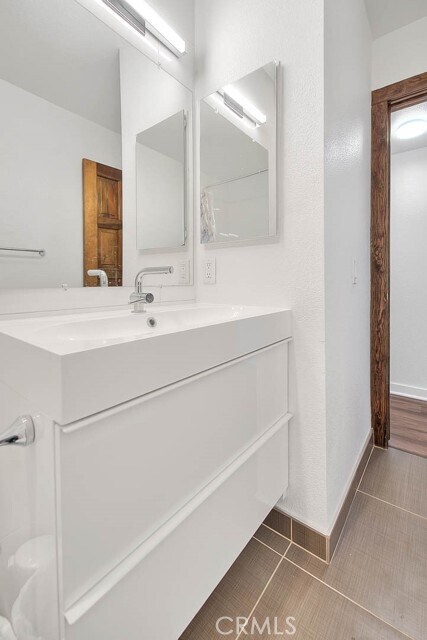 Building Photo - 35974 Lindera Ct