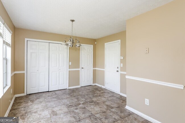 Building Photo - 164 Marsh Glen Dr