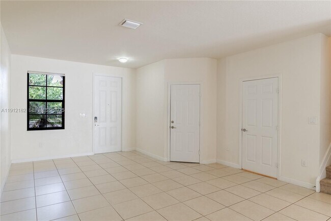 Building Photo - 9045 W 33rd Ave