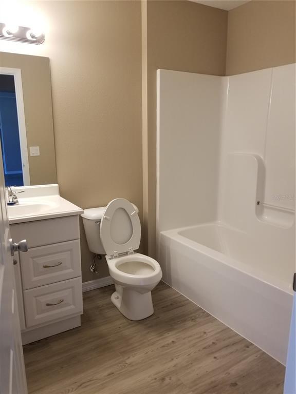 Building Photo - 326 Clark St