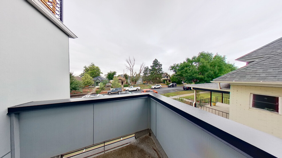 Building Photo - 1336 Osceola St