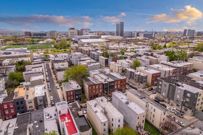 Building Photo - 1906 N 18th St