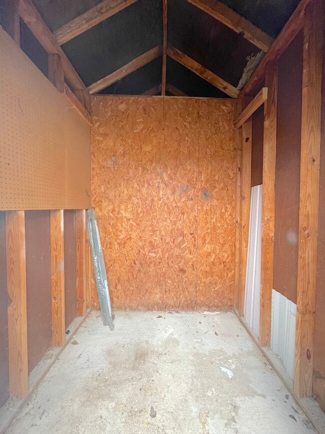 Building Photo - 5523 Gates Landing Rd