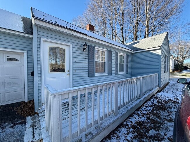 Primary Photo - 6 Greenville St