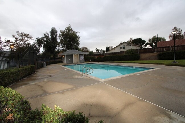 Building Photo - Two-Story 2-Bedroom Condo in North San Ber...