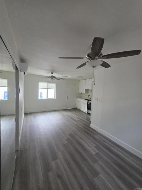 Building Photo - 5928 Estelle St