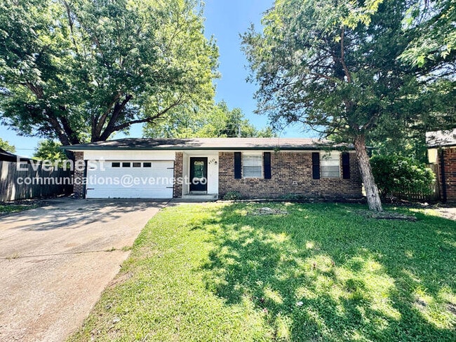 Building Photo - 4325 S Ash Ave