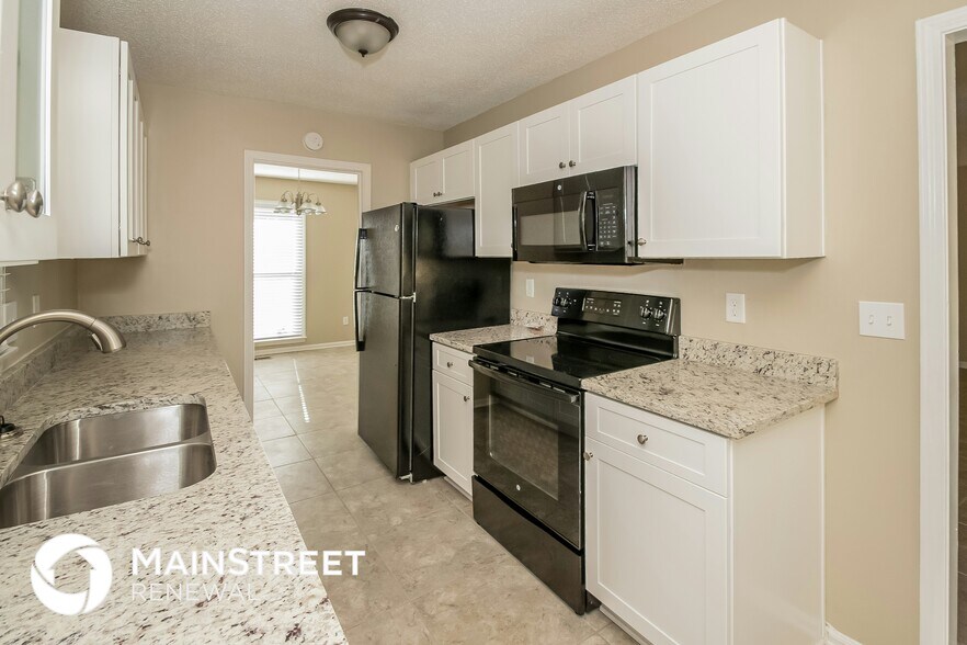 Building Photo - 720 Country View Terrace