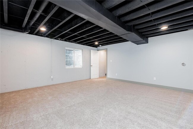 Building Photo - 4319 Hunt Ave