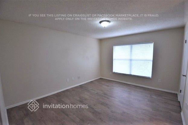 Building Photo - 15840 Bay Lakes Trail