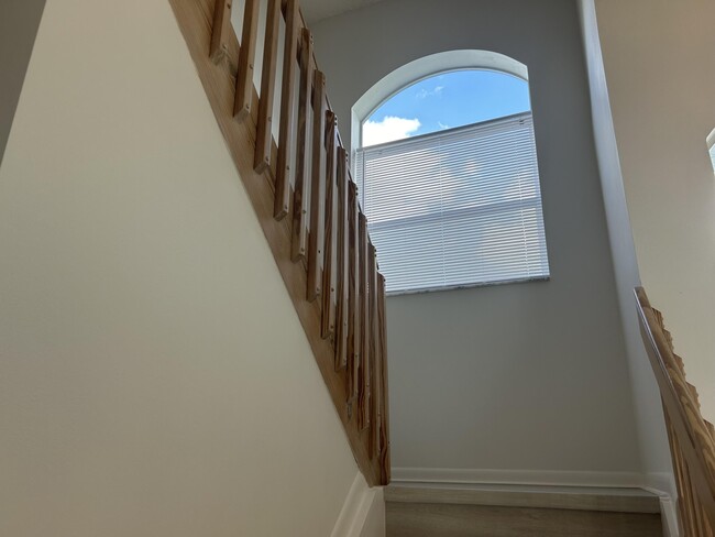 Building Photo - 9589 Tavernier Dr