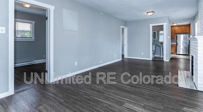 Building Photo - 504 King St