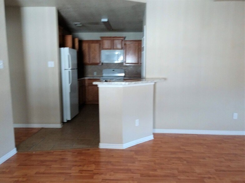 Building Photo - 3003 Baldwin Loop