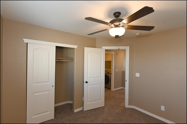 Building Photo - 4628 Marisabel Azcarate St
