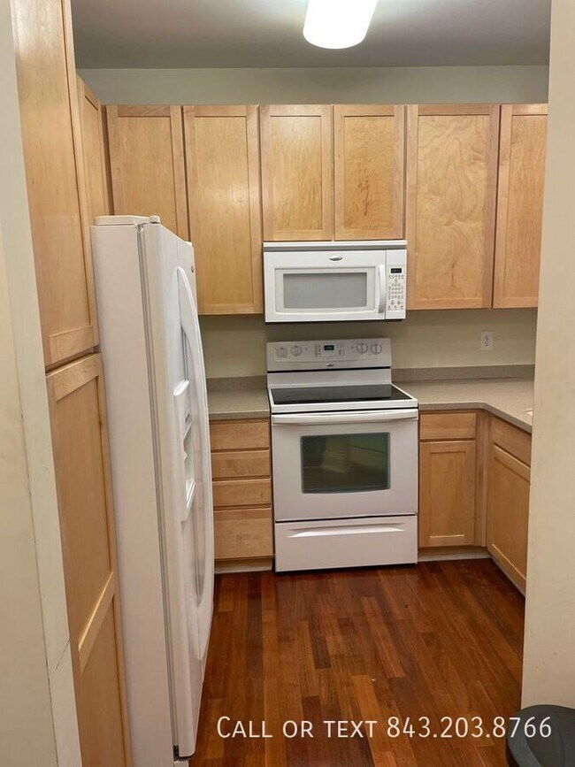 Building Photo - 1116 Basildon Rd