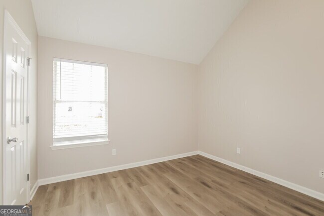 Building Photo - 45 Keyton Dr