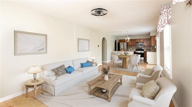 Building Photo - 1421 Sandstone Dr
