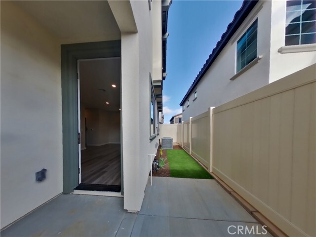 Building Photo - 31705 Luther Dr
