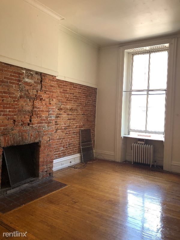 Building Photo - 2008 Walnut St