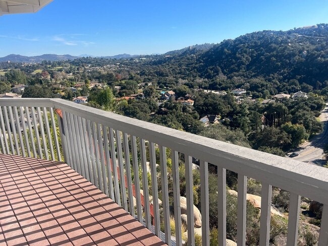Building Photo - Newly Upgraded 3 Bedroom Home with Stunning Views - Your Oasis in Escondido!