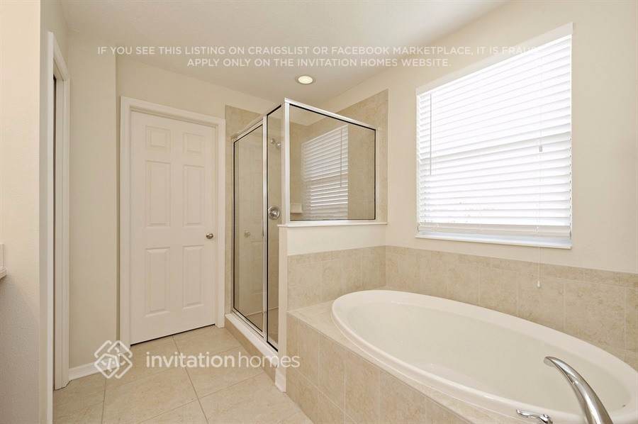 Building Photo - 11406 Coventry Grove Cir