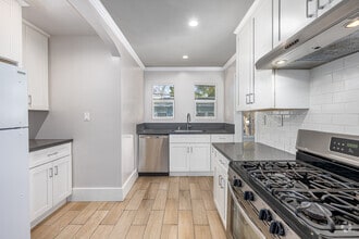 Interior Photo - 411-417 Walnut Ave.