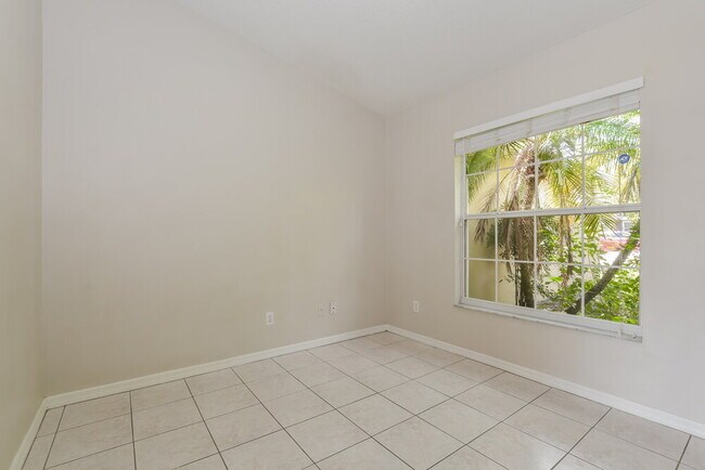 Building Photo - 13318 Caspian Ln